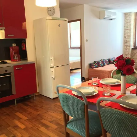 Apartman Lipa Apartment Pula
