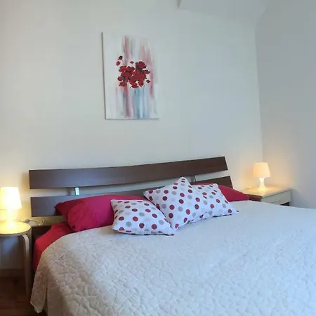 Apartment Apartman Lipa *